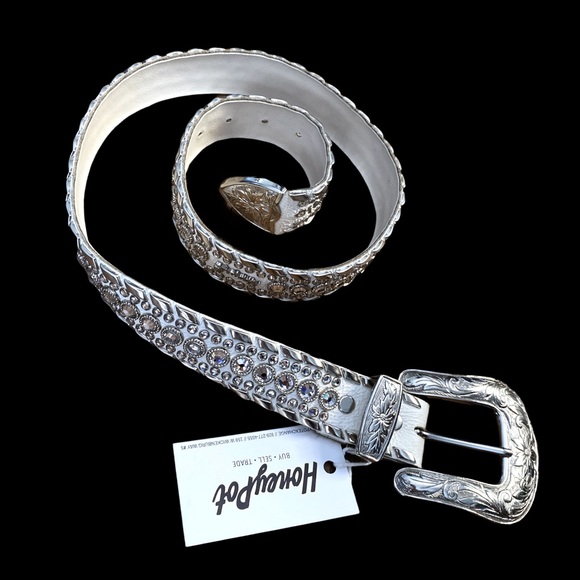Leather Kippy’s Belt // Swarovski Crystals - Picture 3 of 6
